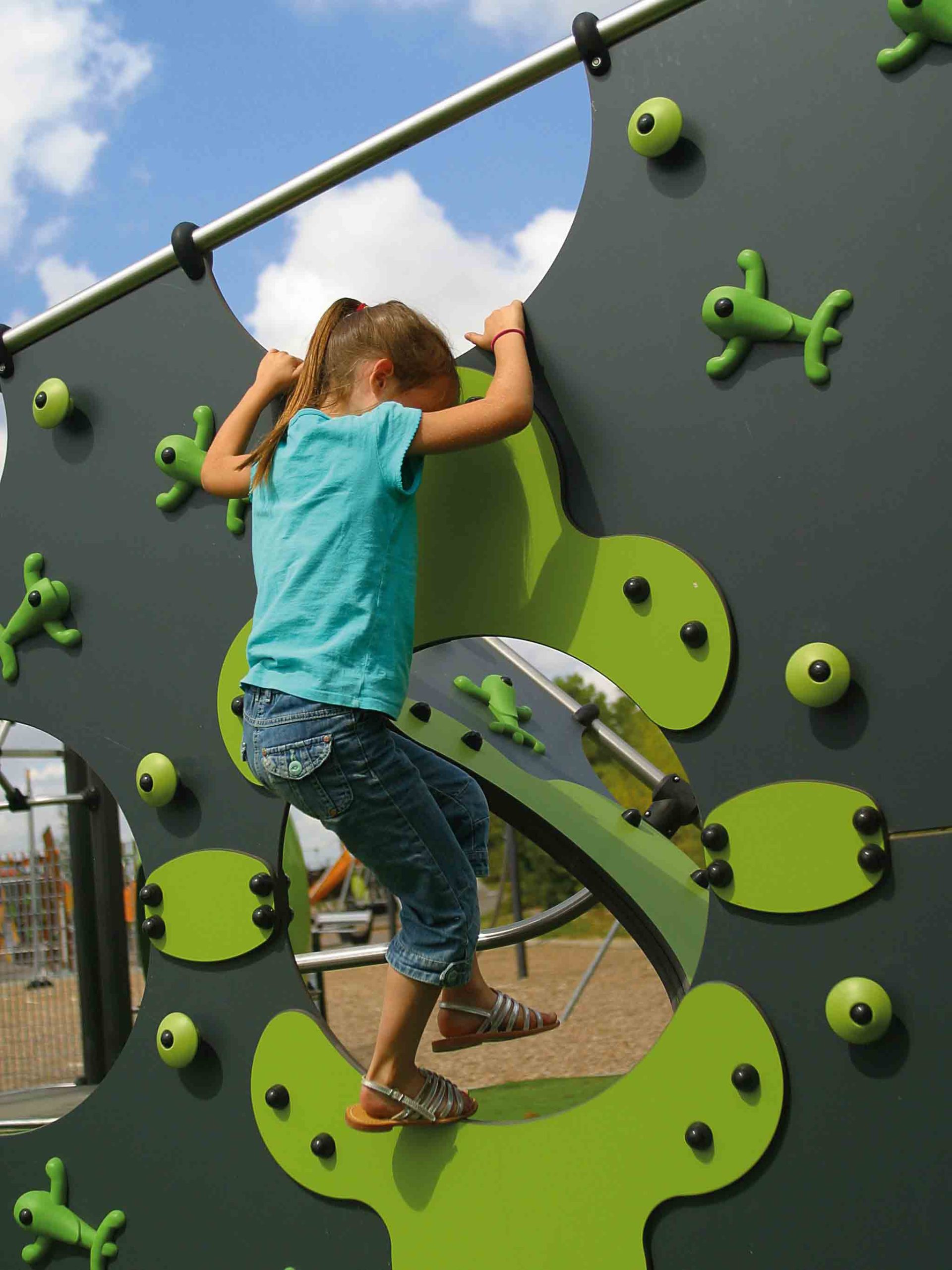 Mundo Vertical Medieval - Image 2